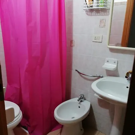 Bent El Rhia פנטלריה