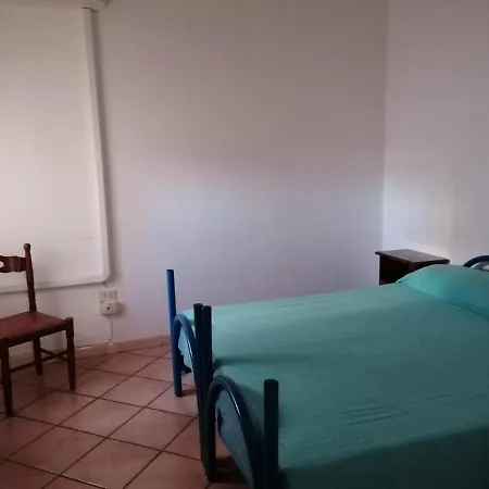 Bent El Rhia * פנטלריה